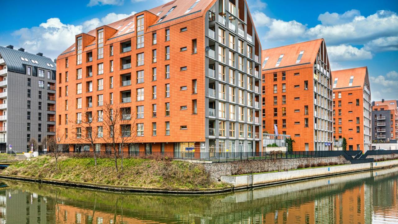 Maya'S Flats & Resorts 24 - Hollywood Gdansk Exterior photo