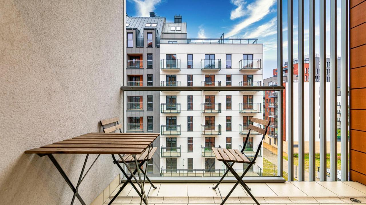 Maya'S Flats & Resorts 24 - Hollywood Gdansk Exterior photo